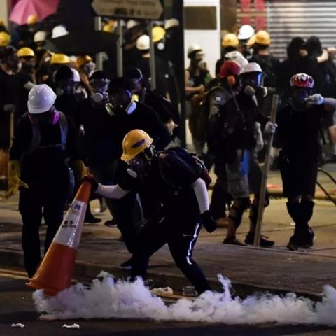 香港开奖十澳门开奖及挂牌全篇正版挂牌挂,关键解答、解释与落实-警惕不实鼓吹